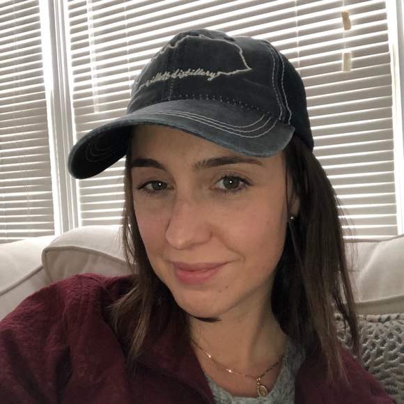 Meet your Posher, Maria - Picture 2 of 2